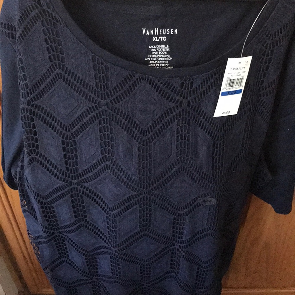 Women’s lace / cotton top